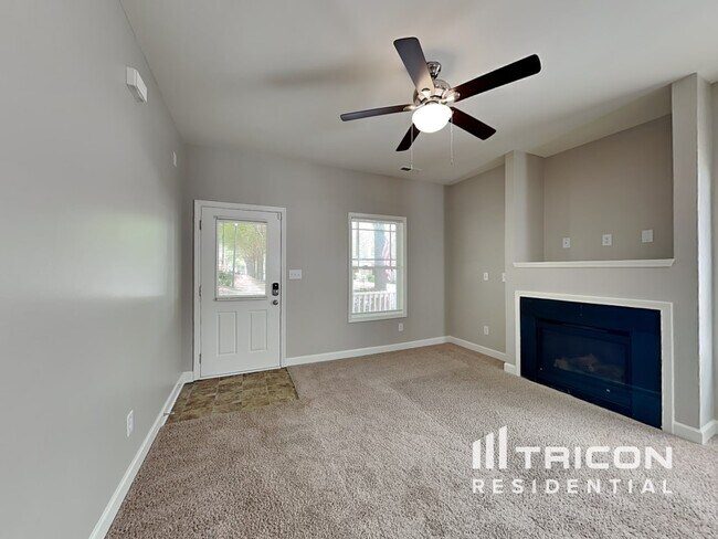 Building Photo - 12405 Walden Lea Drive Huntersville NC