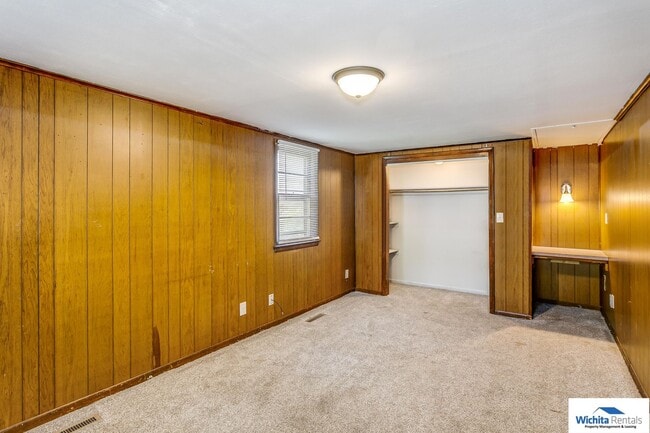 Foto del edificio - ***Showings starting 01/05/26***