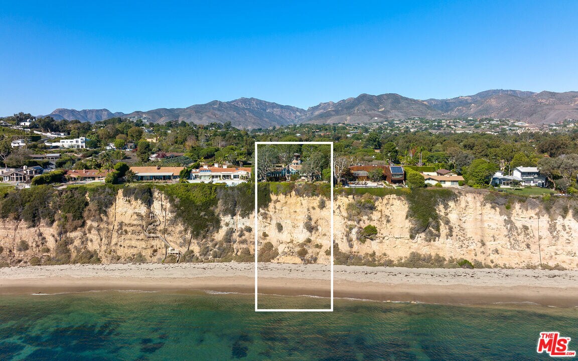 Primary Photo - 28980 Cliffside Dr