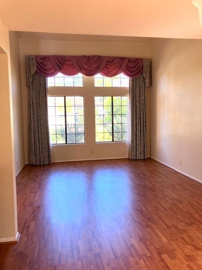 Building Photo - Westwood, Rancho Bernardo, 3/2 2 Story Home