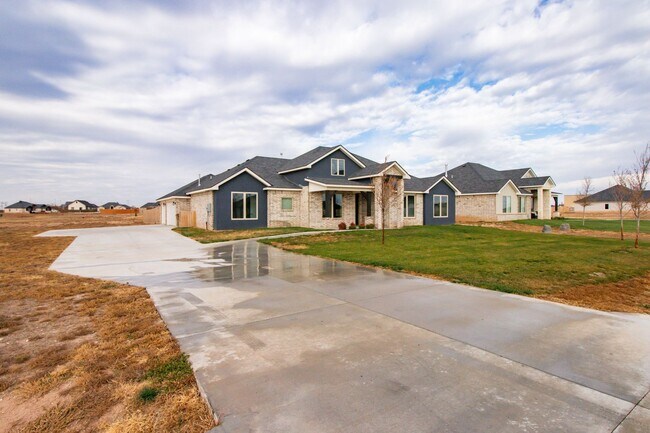 Foto del edificio - Available with our Lease with Purchase Option Program!