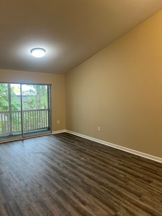 Building Photo - 3685 Clay Pond Village Ln