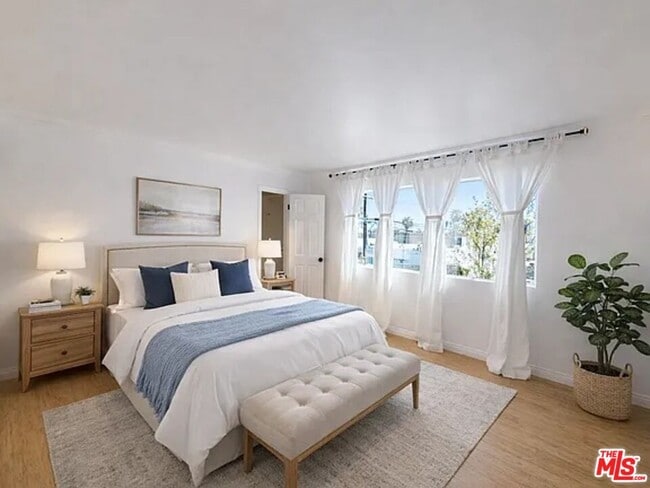 Building Photo - 1141 19th St