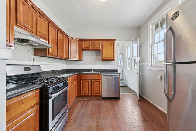 Photo - 2832 Palmer Ave Townhome