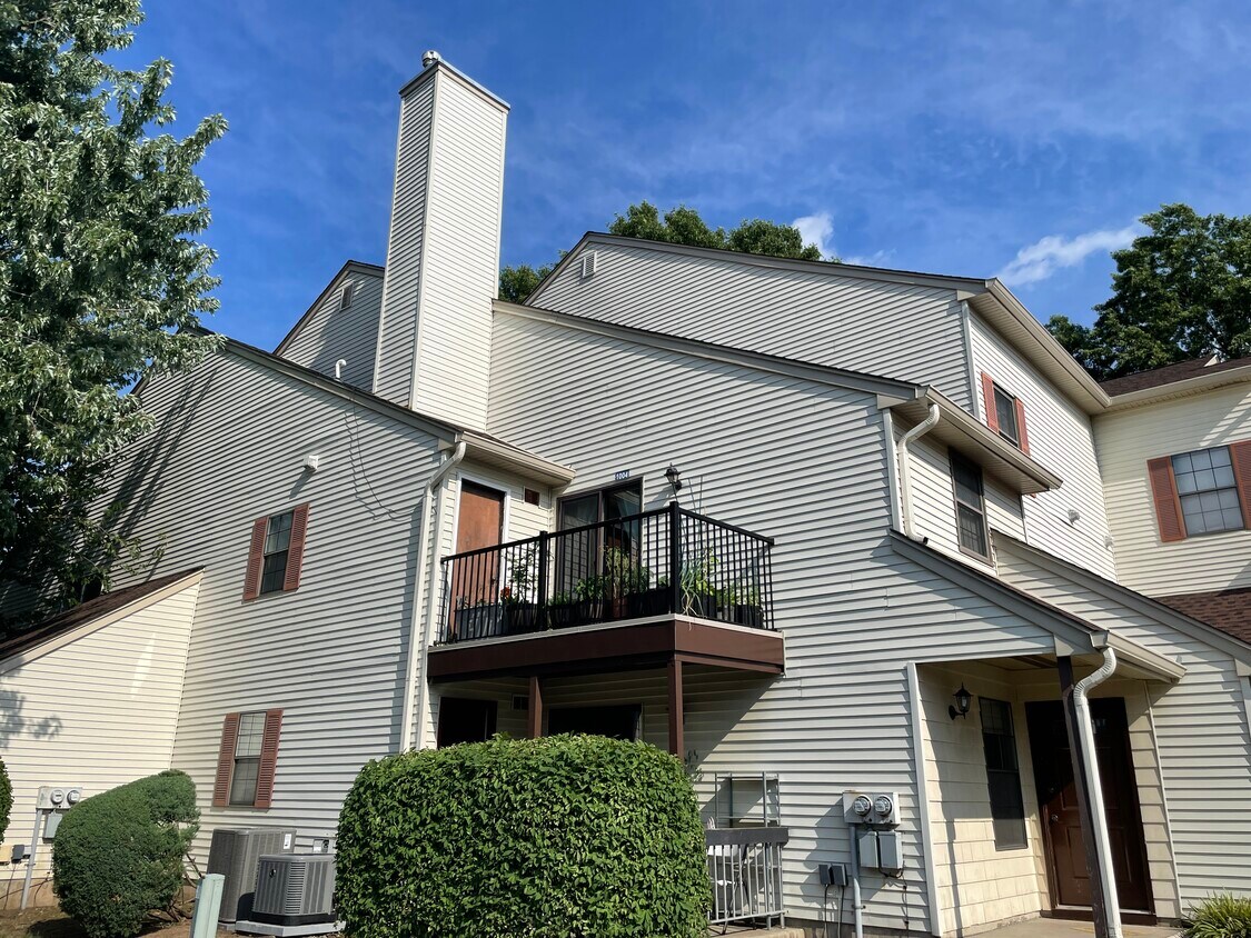 1004 Woodbridge Commons Way Unit 1004, Iselin, NJ 08830 Condo for