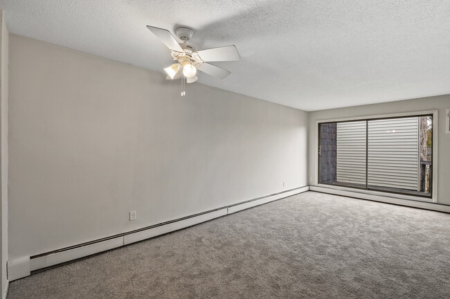 Foto del edificio - 7268 72nd Ln N