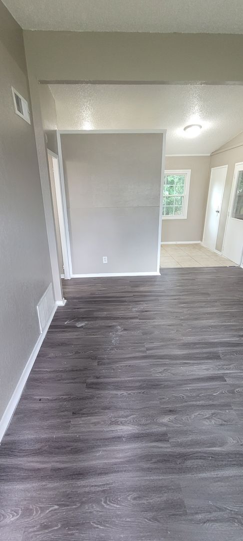 Foto del edificio - Cute 4 bedroom House