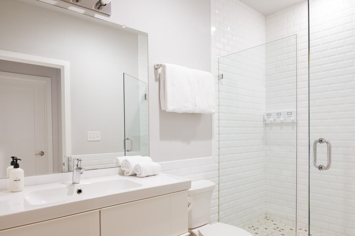 Foto principal - 222-24 Vine St