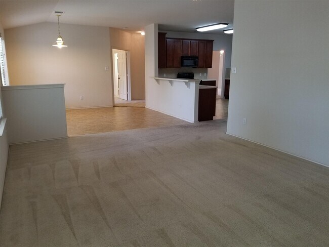 Building Photo - 1421 Sweet Leaf Ln