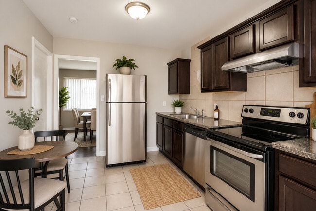 Building Photo - Roseland Court Luxury Duplexes