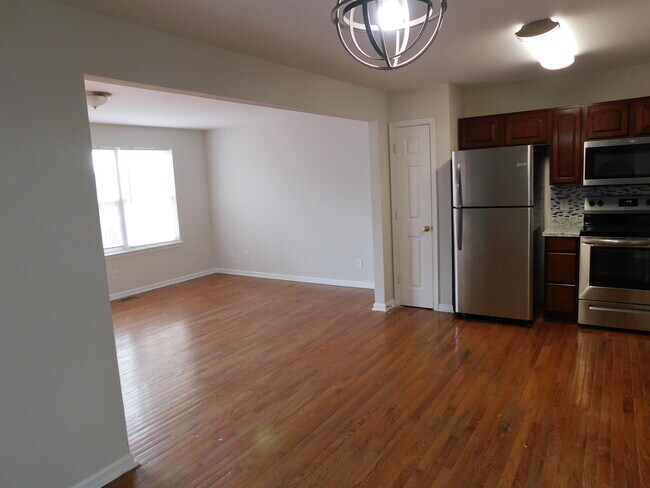 Building Photo - 7324 Wytheville Cir