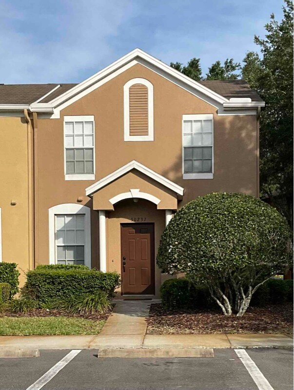 Foto del edificio - 30237 Swinford Ln