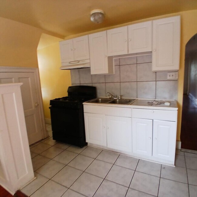 Foto del edificio - 5804 Greene St