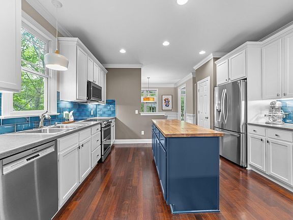 Building Photo - Build Equity While Leasing - Lease and Own...