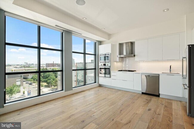 Foto del edificio - 240 N 2nd St
