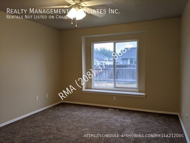 Foto del edificio - 13426 W Acorn St