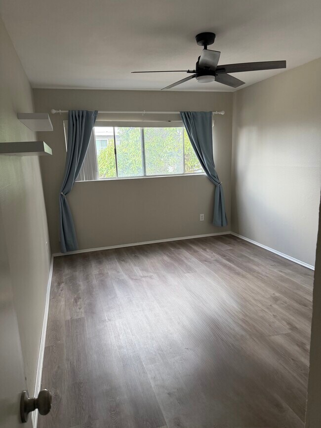 Foto del edificio - 3844 Groton St