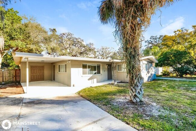 Building Photo - 362 5th St NW, Largo, FL 33770