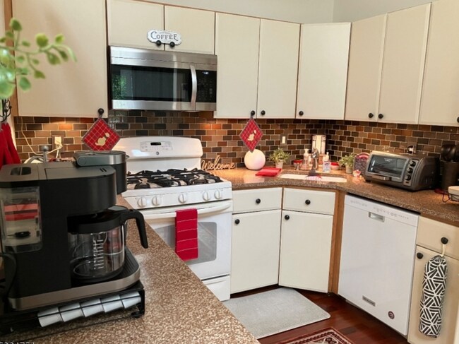 Foto del edificio - 1713 Breckenridge Dr