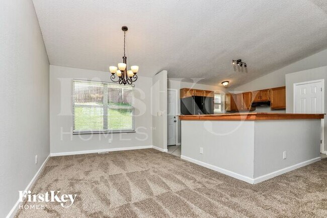 Building Photo - 2109 Willow Trace Dr