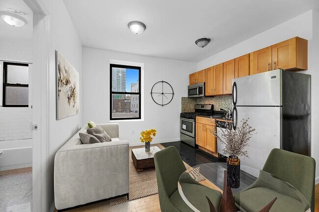 Building Photo - 101 Delancey St