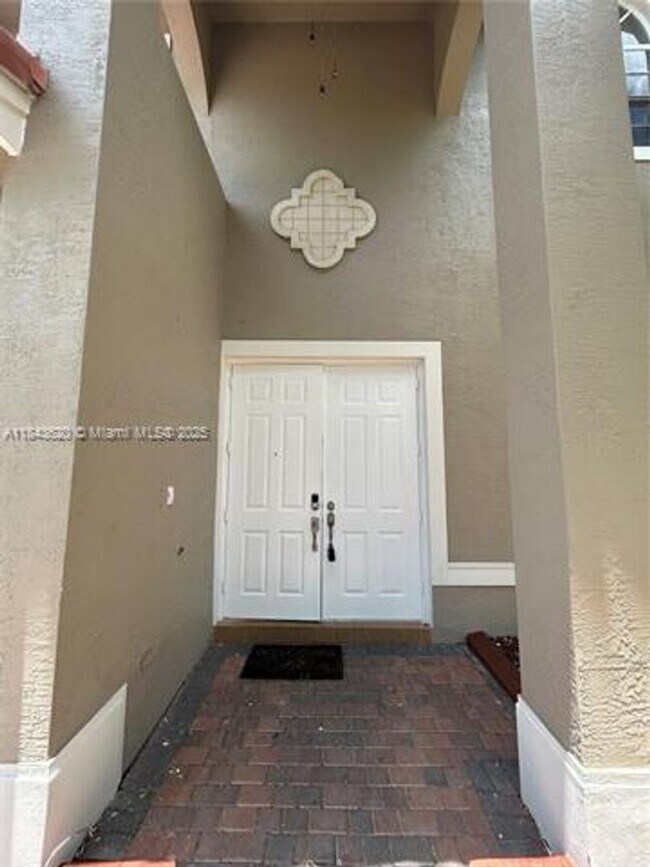 Building Photo - 17409 SW 54th St