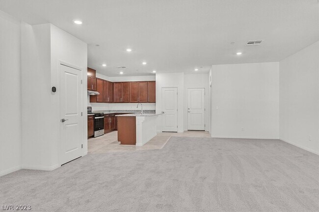 Building Photo - 3574 Sorridere Ln