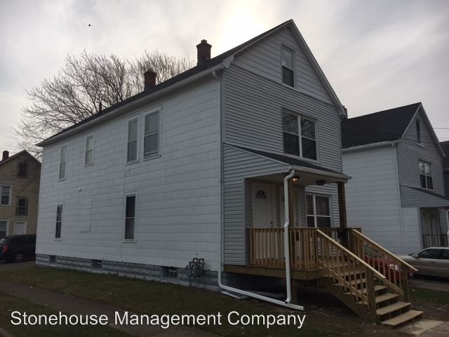 Primary Photo - 3601 Maple St