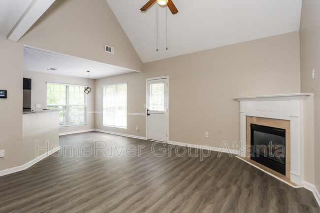 Building Photo - 1760 New Orleans Way