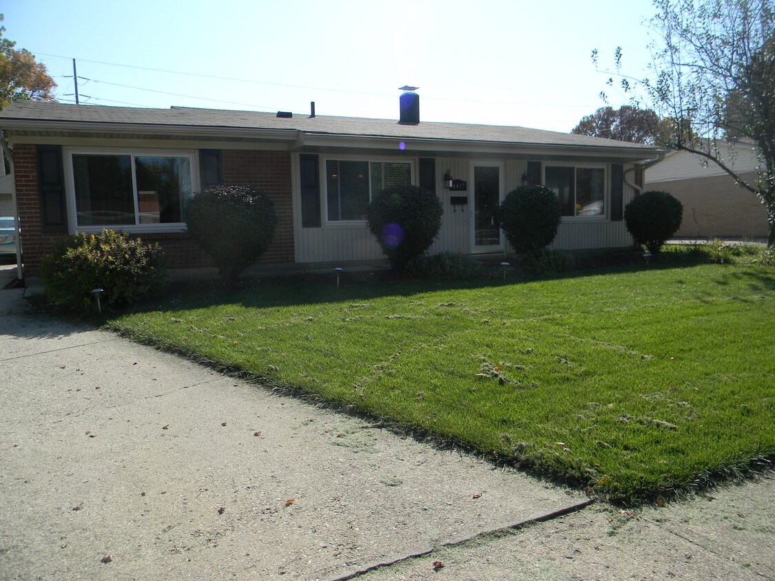4417 Meadowcroft Rd, Dayton, OH 45429 House Rental in Dayton, OH
