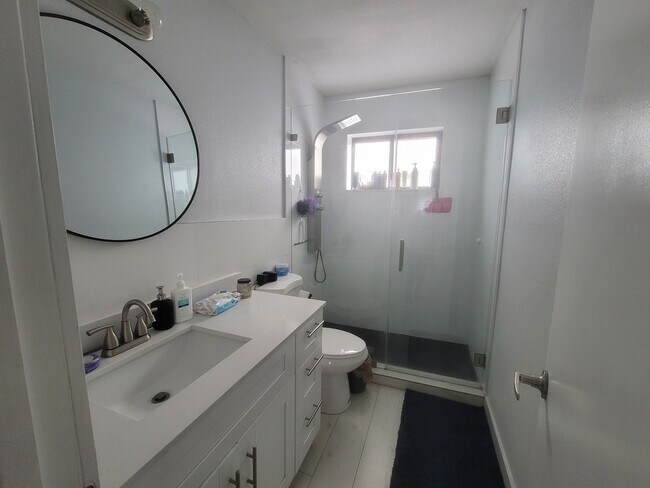 Foto del edificio - 7142 SW 22nd St
