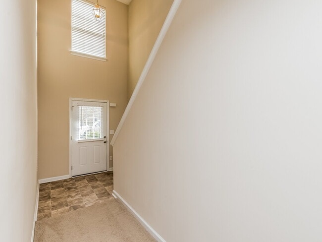 Foto del edificio - 1006 Rolling Meadows Rd