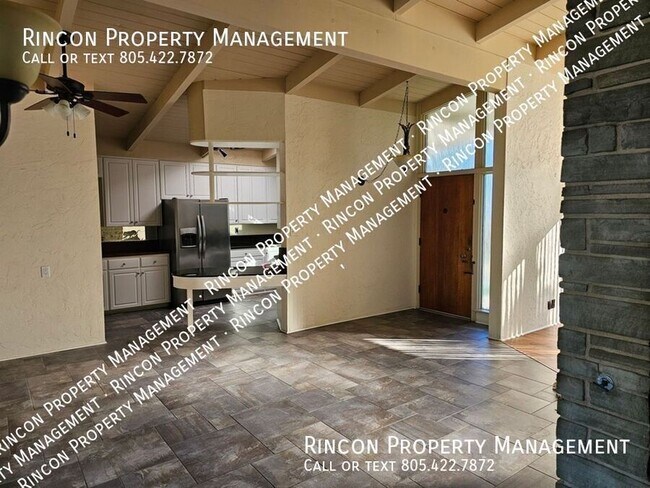 Foto del edificio - 3677 Willowick Dr
