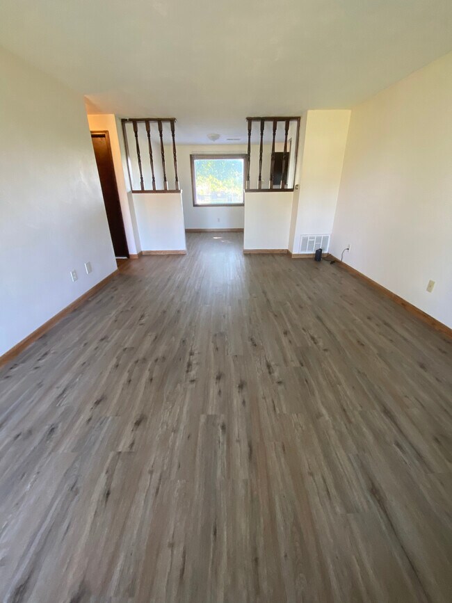 Foto del edificio - 4491 Rangeline Rd