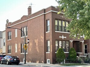 Building Photo - 2039 W 23rd St