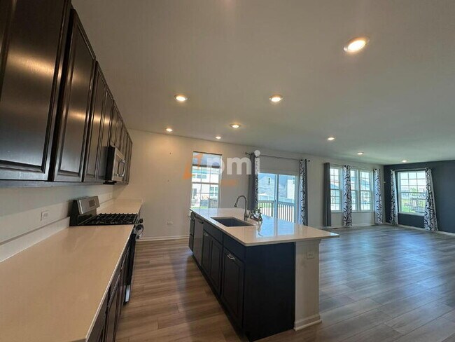 Foto del edificio - 2080 E 110th Ln