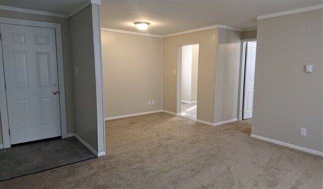 Foto del edificio - 4707 Derry St