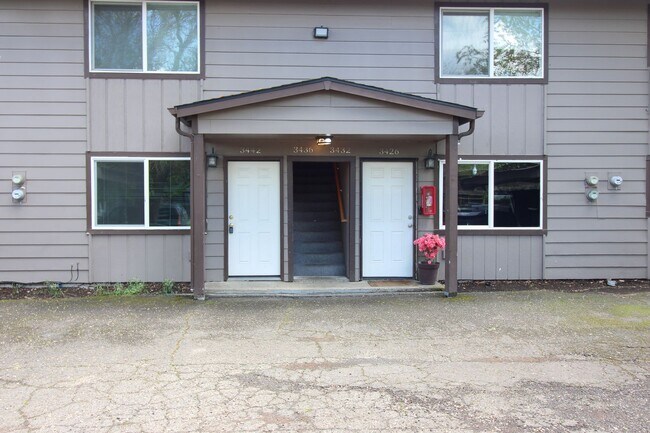 Foto del edificio - 3426-3442 Hadley St NE