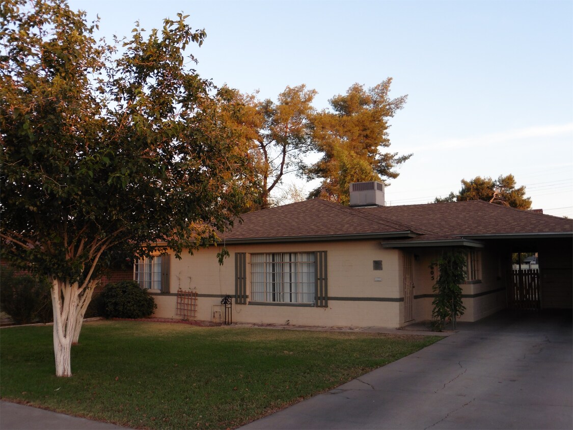Foto principal - 1605 W Fairmount Ave