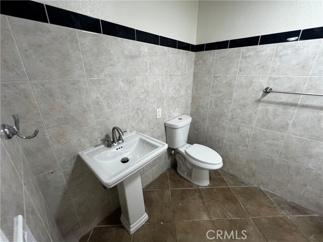 Foto del edificio - 6576 Lorena Ave
