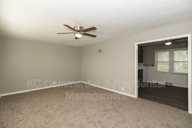 Foto del edificio - 708 SW 19th St