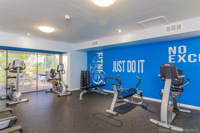 Foto del edificio - 7785 SW 86th St