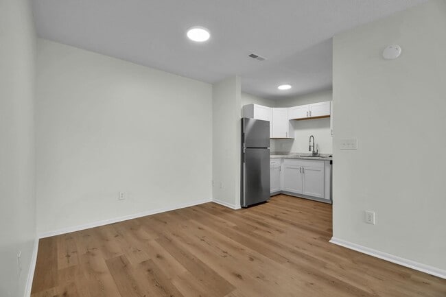 Interior Photo - Coventry Apartments