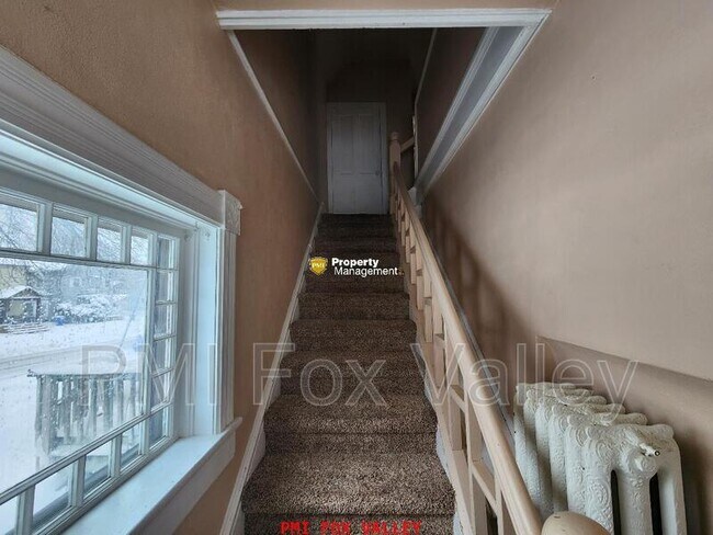 Foto del edificio - 228 N Lawe St