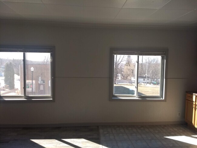 Living Room - 311 2nd St South