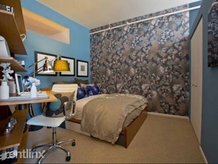 Foto principal - 351 S Dearborn St