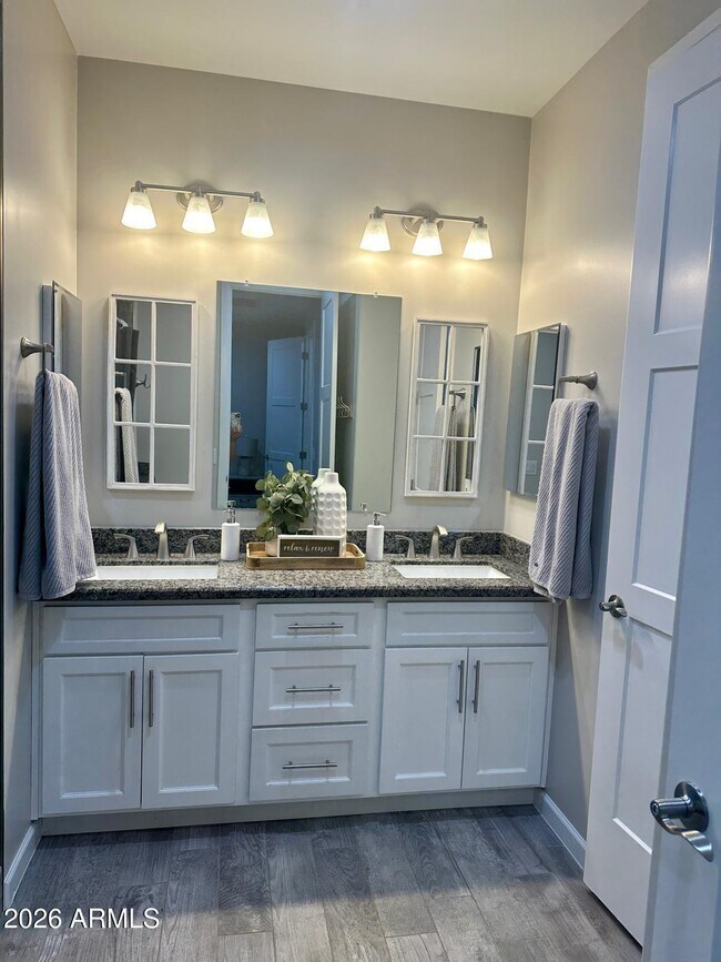 Foto del edificio - 2612 S 336th Ave