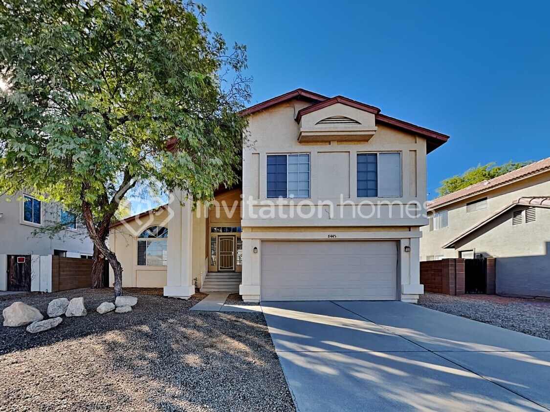 Primary Photo - 8445 W Emile Zola Ave