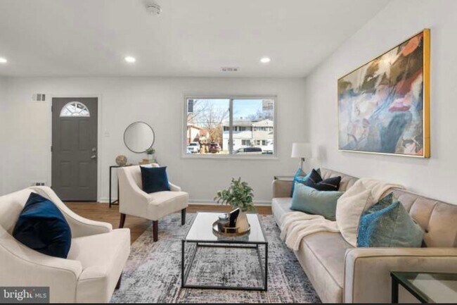 Photo - 6922 Forest Terrace Townhome