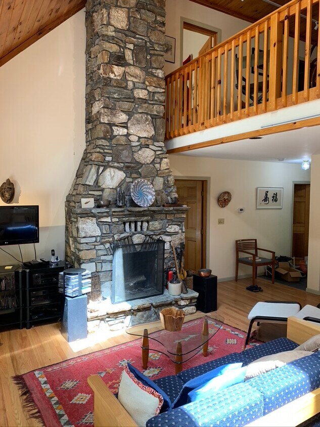 Foto principal - 34 Waterview Dr